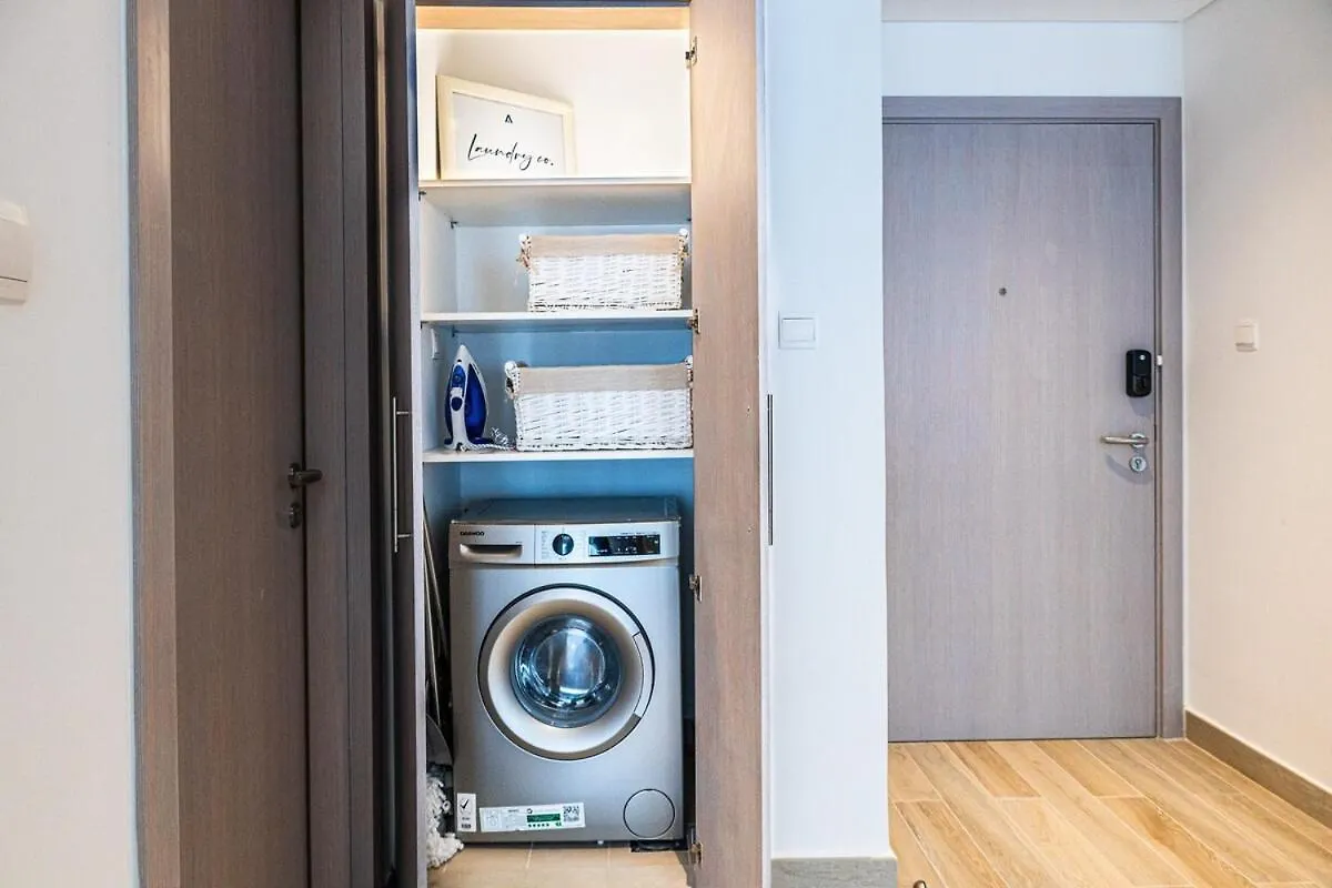 דירות אבו דאבי Voyage Signature 1Br Waters Edge